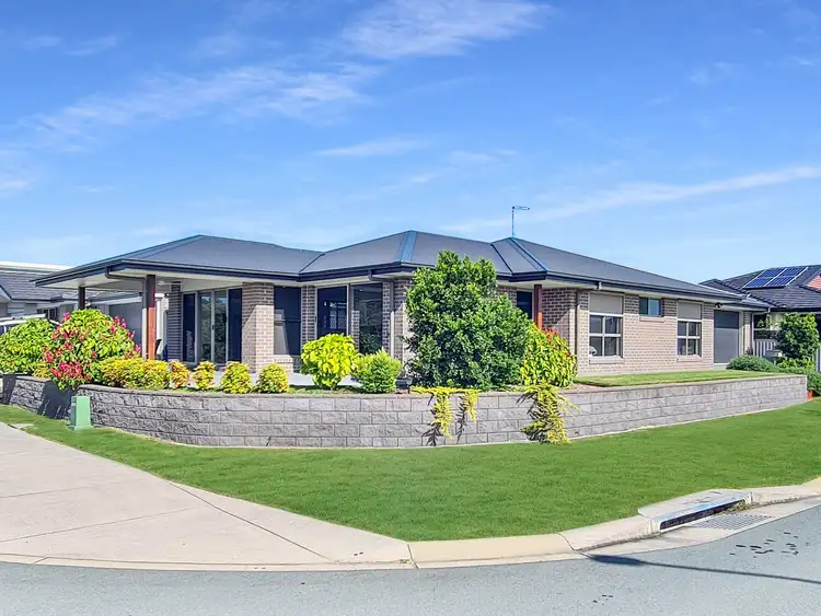 1 Redfin Way, Bongaree QLD 4507