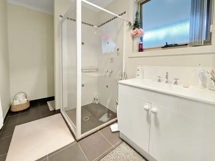 Sixth view of Homely unit listing, Unit 1/12 Doepel Place, St Helens TAS 7216