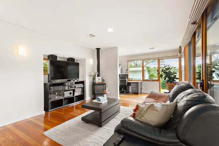 Fifth view of Homely house listing, 6 Sabine Close, Garran ACT 2605