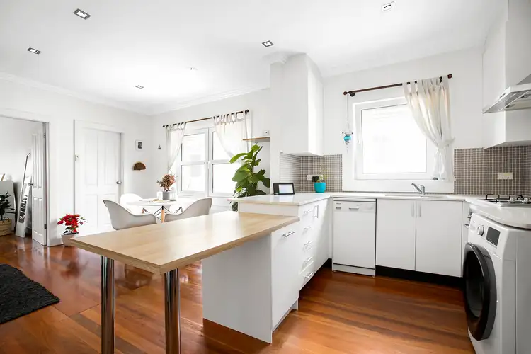 Third view of Homely apartment listing, 10/36 Ramsgate Avenue, Bondi Beach NSW 2026