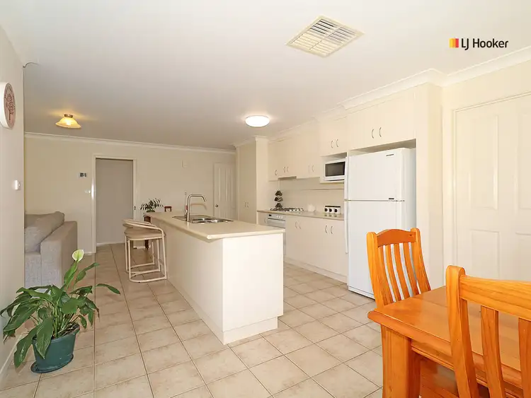 Fifth view of Homely house listing, 39 Mima Street, Glenfield Park NSW 2650