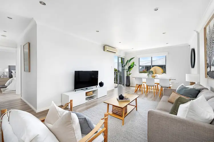 13/8-10 Shackel Avenue, Brookvale NSW 2100