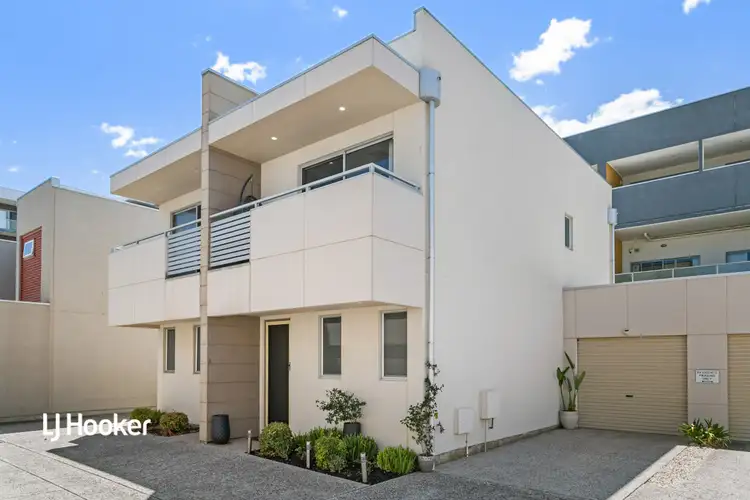8/110 The Strand, Mawson Lakes SA 5095