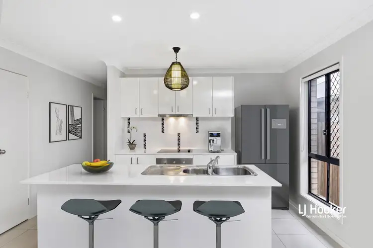 5 Aurora Lane, Yarrabilba QLD 4207