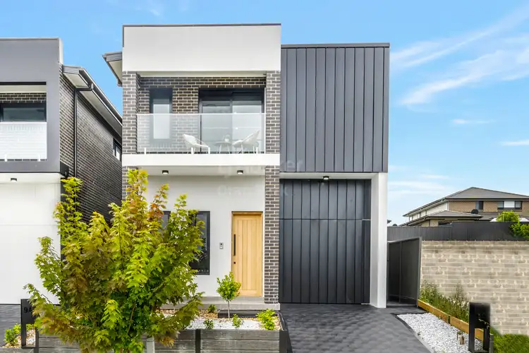 9B Power Ridge, Oran Park NSW 2570