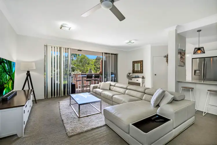 25/19 Carina Peak Drive, Varsity Lakes QLD 4227