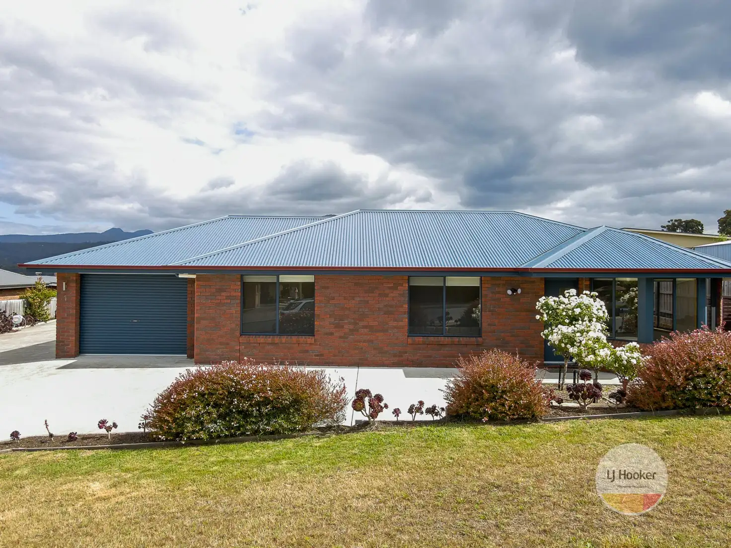 Main view of Homely unit listing, Unit 1/2 Trevally Court, Kingston TAS 7050