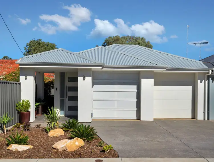 14c Mitchell Street East, Seaton SA 5023