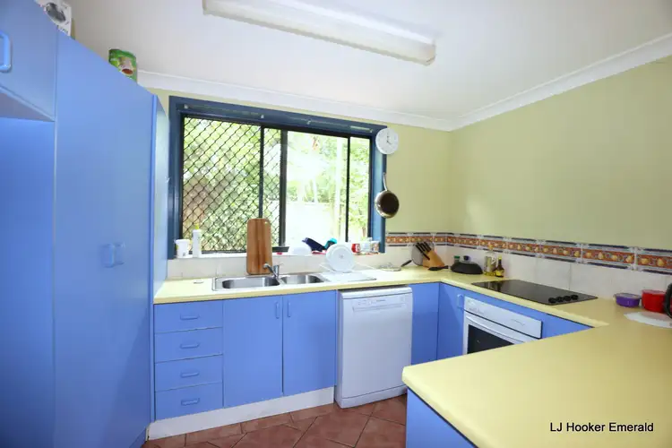 Fifth view of Homely semi-detached listing, 14 Old Airport Dr, Emerald QLD 4720