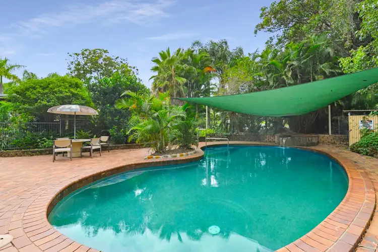 15 Silky Oak Crescent, Stapylton QLD 4207