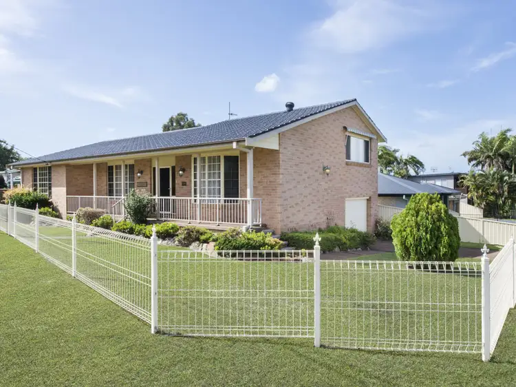 13 Kimberley Street, Gorokan NSW 2263