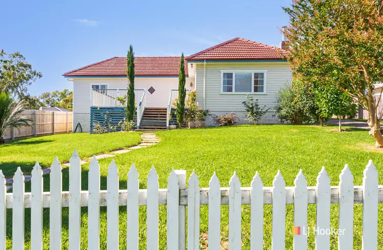 5 Gillespie Street, Cobargo NSW 2550