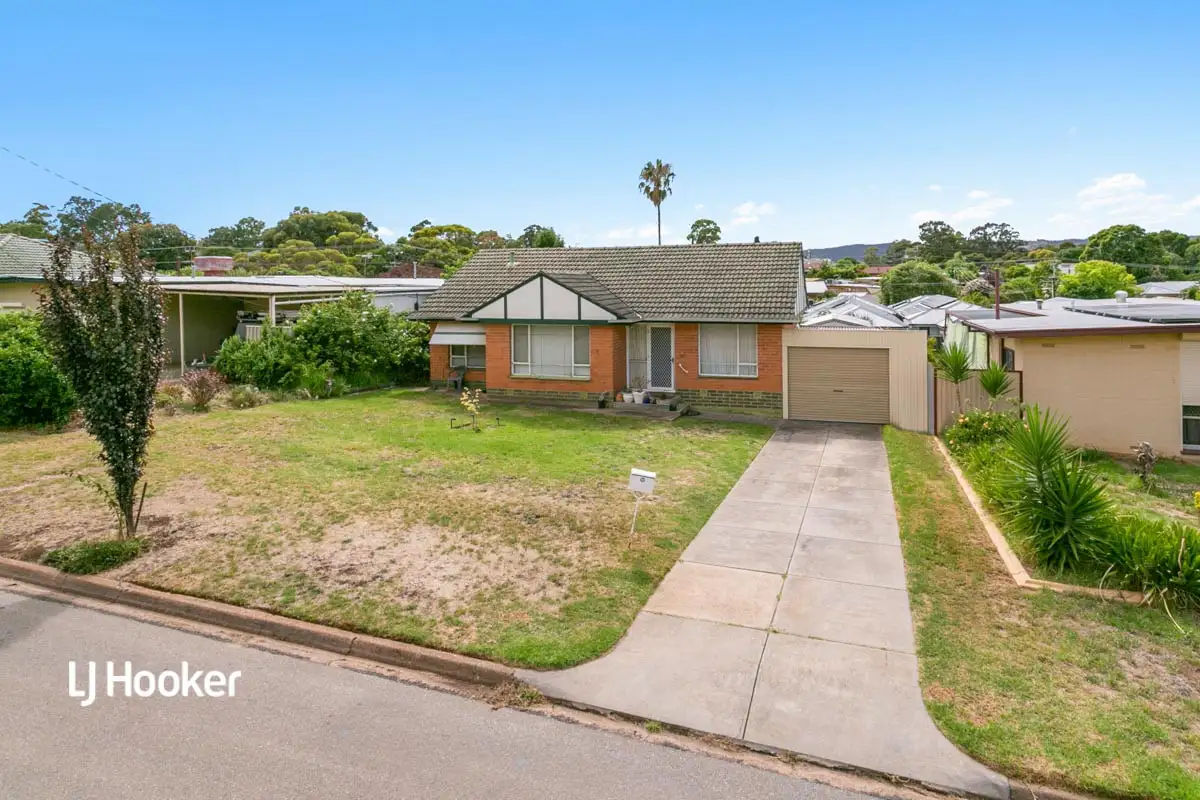 Main view of Homely house listing, 11 Whittaker Drive, Modbury SA 5092