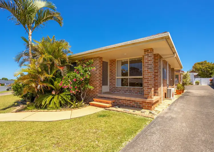 Main view of Homely semi-detached listing, 1/9 Carrabeen Drive, Old Bar NSW 2430