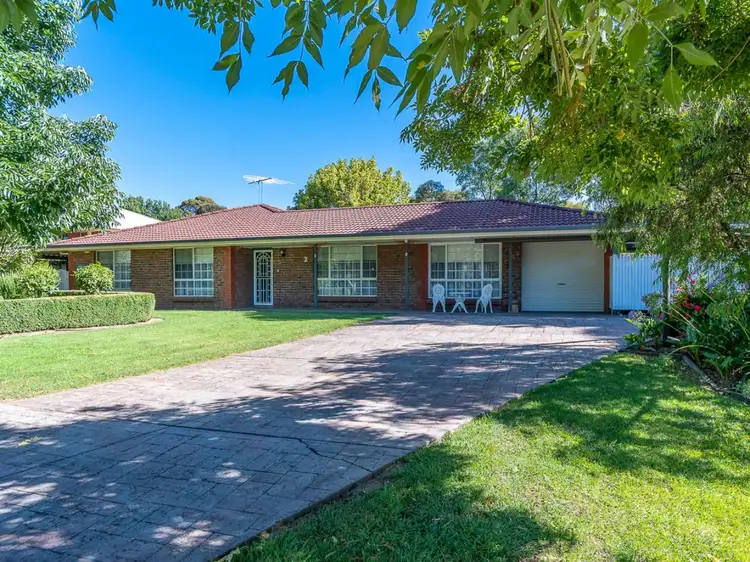 2 Cowan Avenue, Littlehampton SA 5250