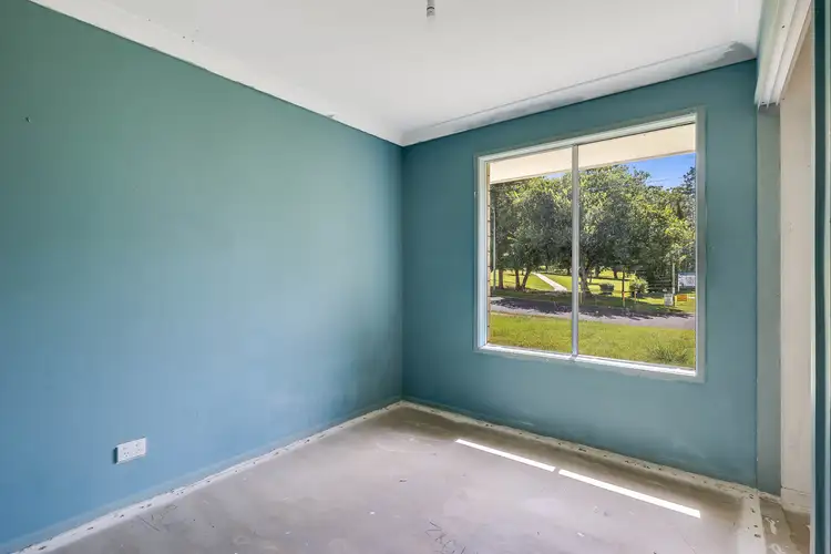 Second view of Homely house listing, 2 Alpine Court, Cranley QLD 4350