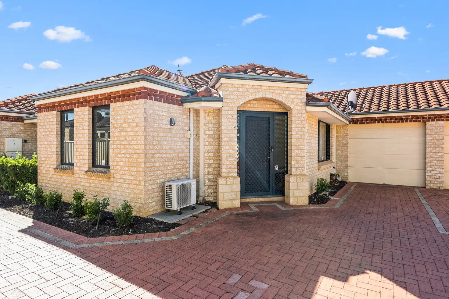Main view of Homely villa listing, 4/52 Sayer Street, Midland WA 6056