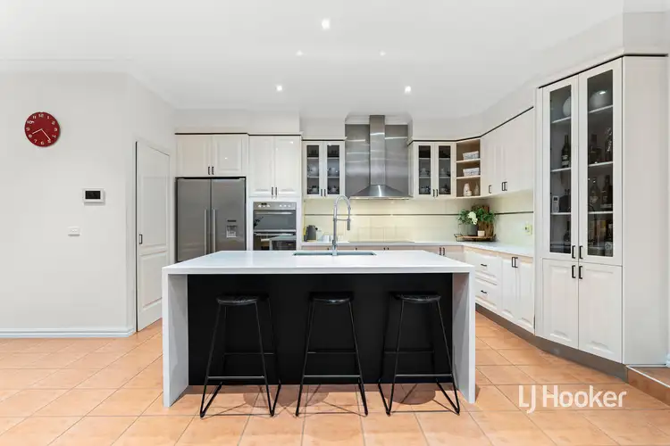 Fifth view of Homely house listing, 7 Sorrento Avenue, Point Cook VIC 3030