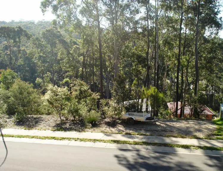 33 The Ridge Road, Malua Bay NSW 2536