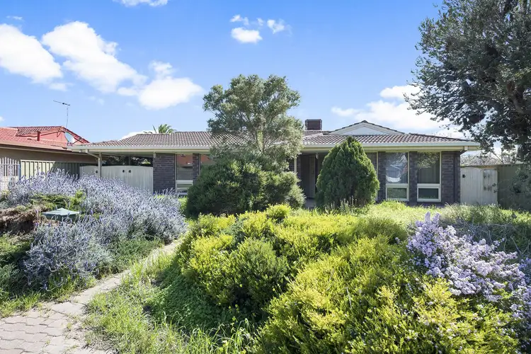 1 Angus Court, Renown Park SA 5008