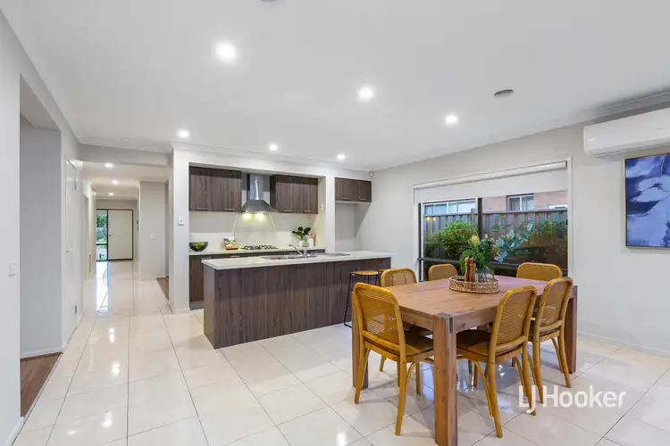 Fifth view of Homely house listing, 10 Seafarer Way, Sanctuary Lakes VIC 3030