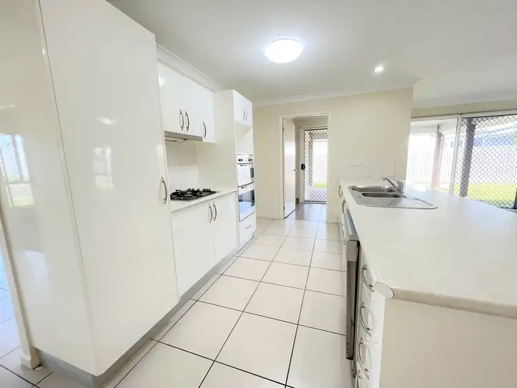 Sixth view of Homely house listing, 17 Hillview Place, Bowen QLD 4805