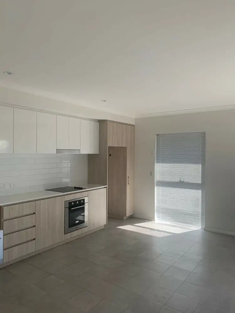 10/114 Great Northern Highway, Midland WA 6056