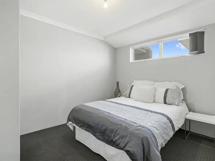 Sixth view of Homely house listing, 32 Cuddlepie Turn, Banksia Grove WA 6031