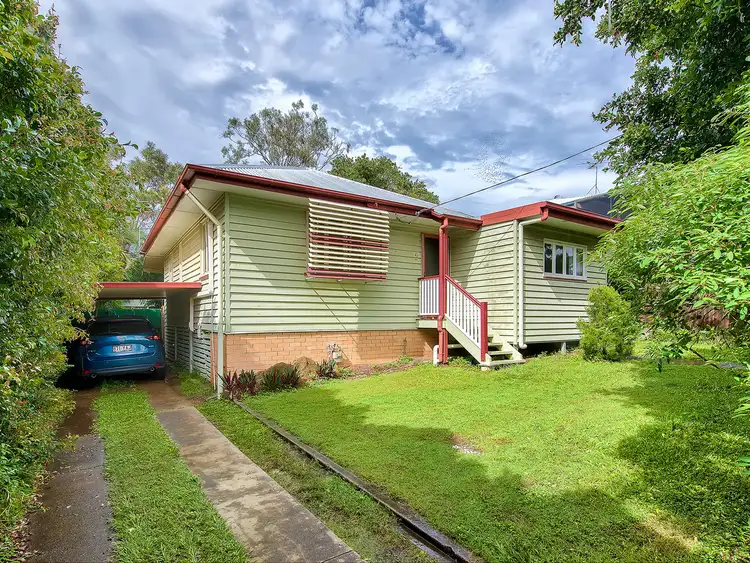 262 Kitchener Road, Stafford Heights QLD 4053