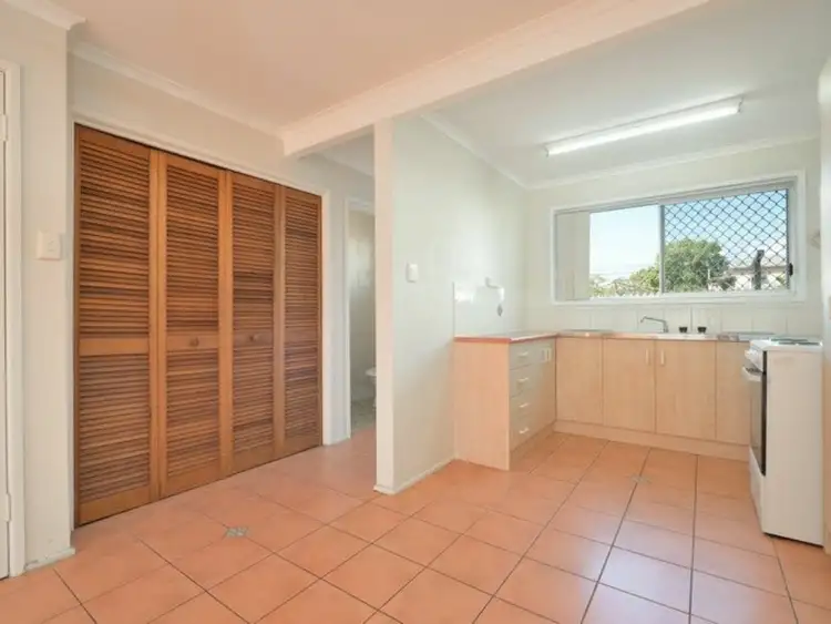 Sixth view of Homely unit listing, Unit 5/7 Eden Street, South Gladstone QLD 4680