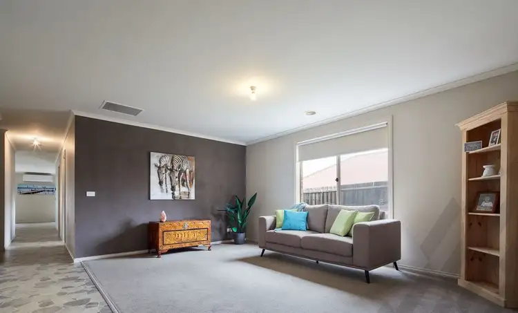 Fourth view of Homely house listing, 8 Palm Square, Drouin VIC 3818