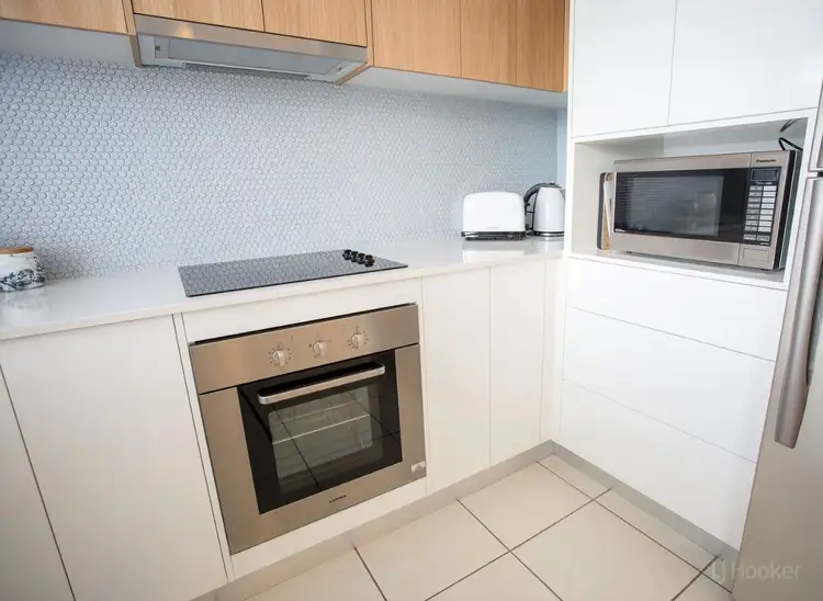 Fifth view of Homely apartment listing, 8/266 Marine Parade, Labrador QLD 4215