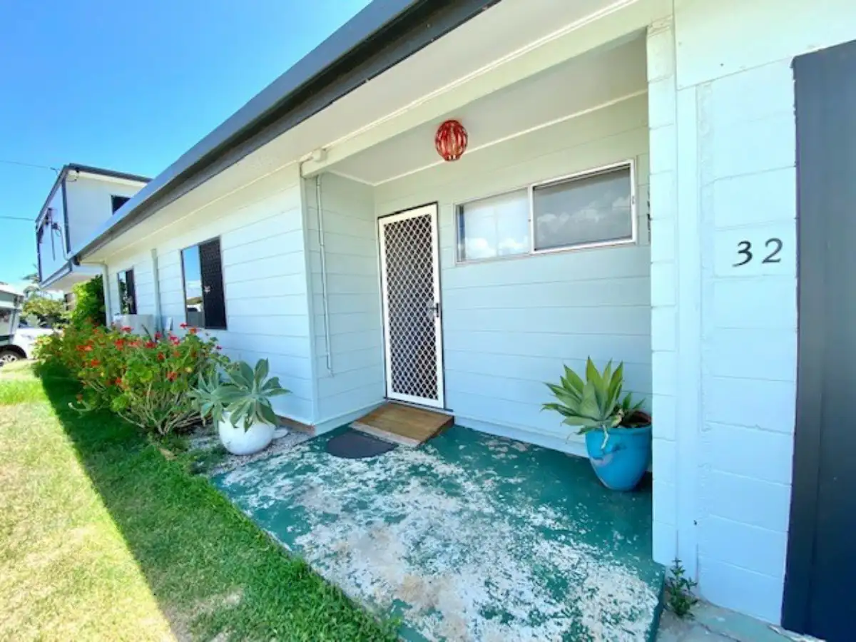 Main view of Homely house listing, 32 Booth Avenue, Tannum Sands QLD 4680