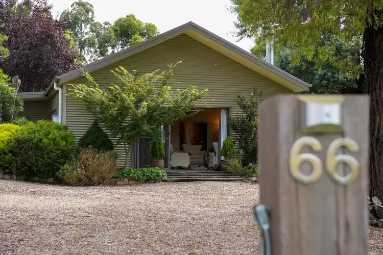 66 Magpie Hollow Road, South Bowenfels NSW 2790