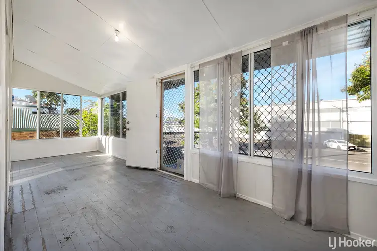 94 Murray Street, The Range QLD 4700