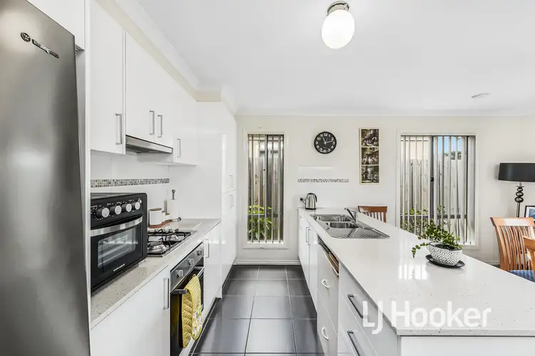 Third view of Homely unit listing, 5/34 Sir Thomas Drive, Pakenham VIC 3810