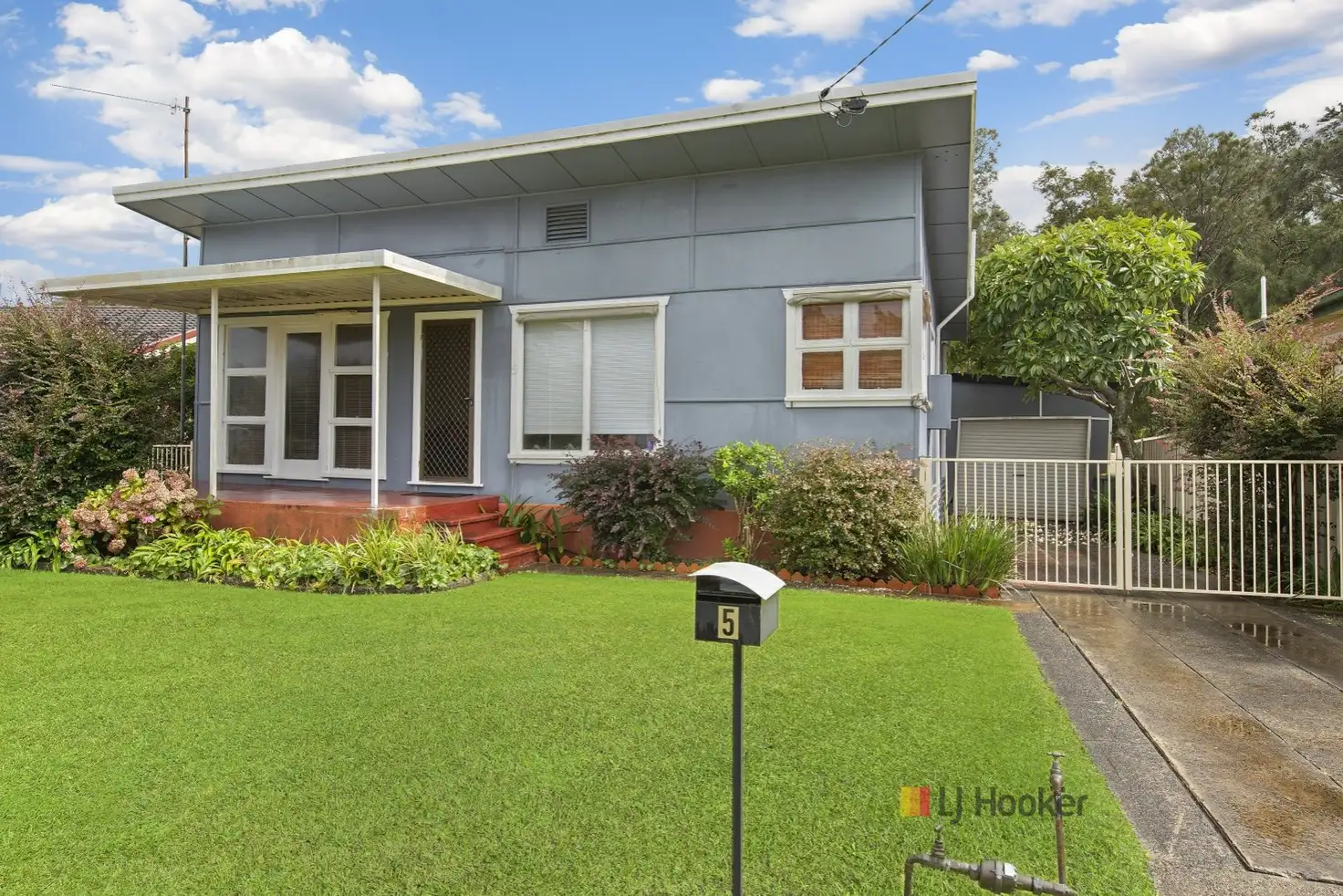 Main view of Homely house listing, 5 Woodland Parkway, Buff Point NSW 2262