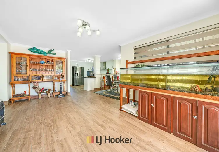 Seventh view of Homely house listing, 18 Gilfillan Green, Dianella WA 6059