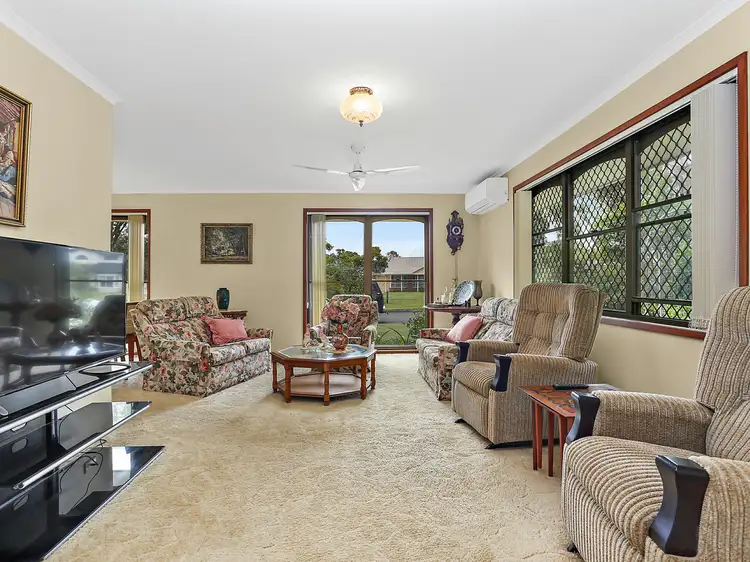 Sixth view of Homely house listing, 4 Walker Court, Banksia Beach QLD 4507