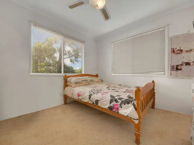 Seventh view of Homely house listing, 4 Dell Court, Kin Kora QLD 4680