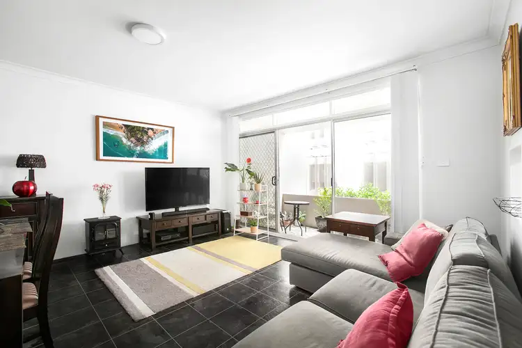 Main view of Homely apartment listing, 8/52 Penkivil Street, Bondi NSW 2026