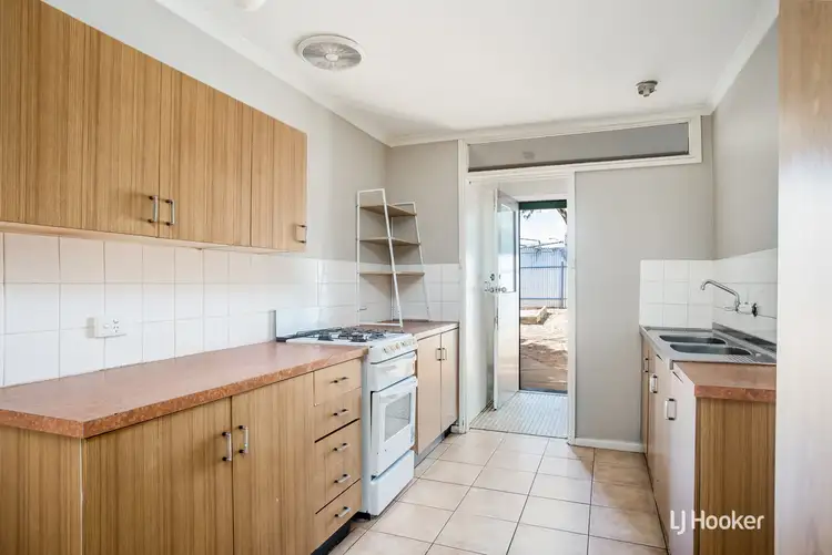 Fifth view of Homely house listing, 5 Warooka Crescent, Smithfield SA 5114