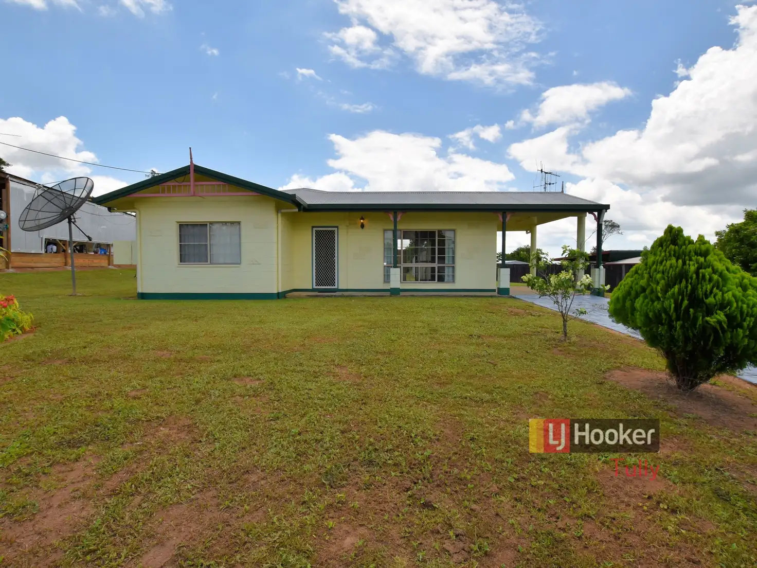 Main view of Homely house listing, 10 Maple Terrace, Tully QLD 4854