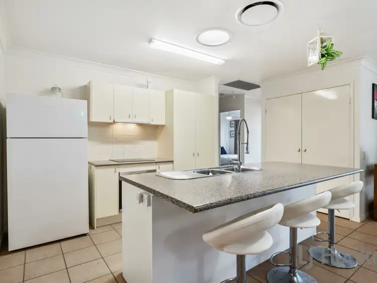 Second view of Homely house listing, 7 Virginia Place, Wynnum West QLD 4178