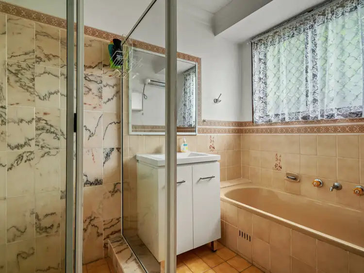 Sixth view of Homely house listing, 18 salter Avenue, Minto NSW 2566