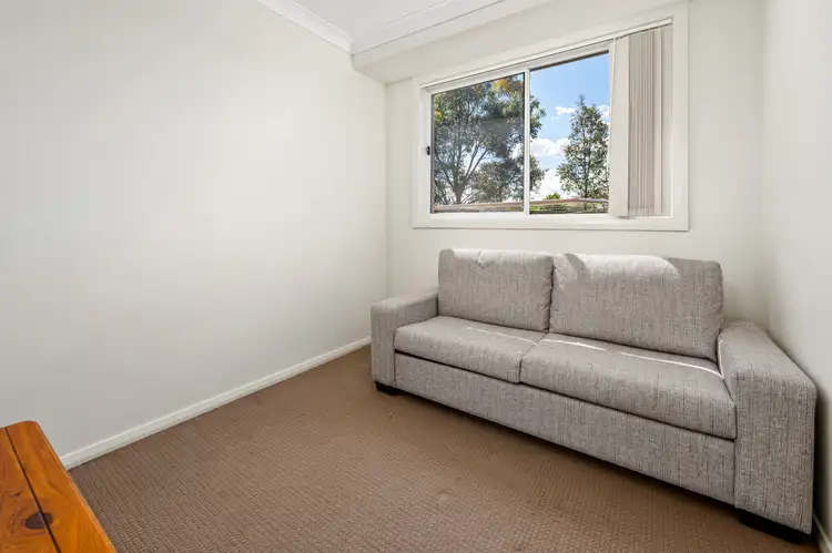 Sixth view of Homely unit listing, 2/10 Dove Street, Aberglasslyn NSW 2320