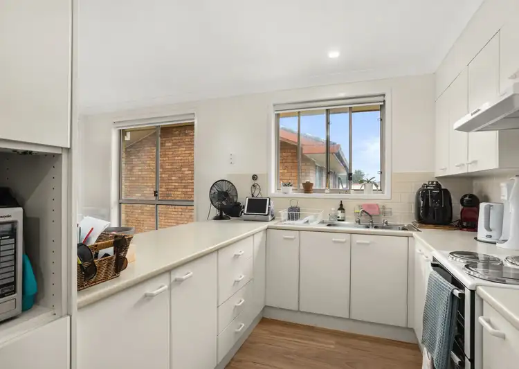 Sixth view of Homely semi-detached listing, 2/11 Lewis Street, Old Bar NSW 2430