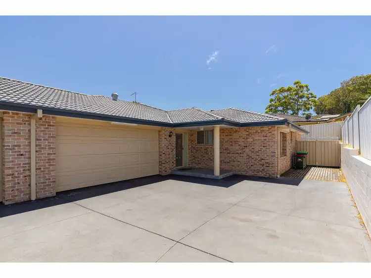 Main view of Homely villa listing, 2/5 Caryota Place, Forster NSW 2428