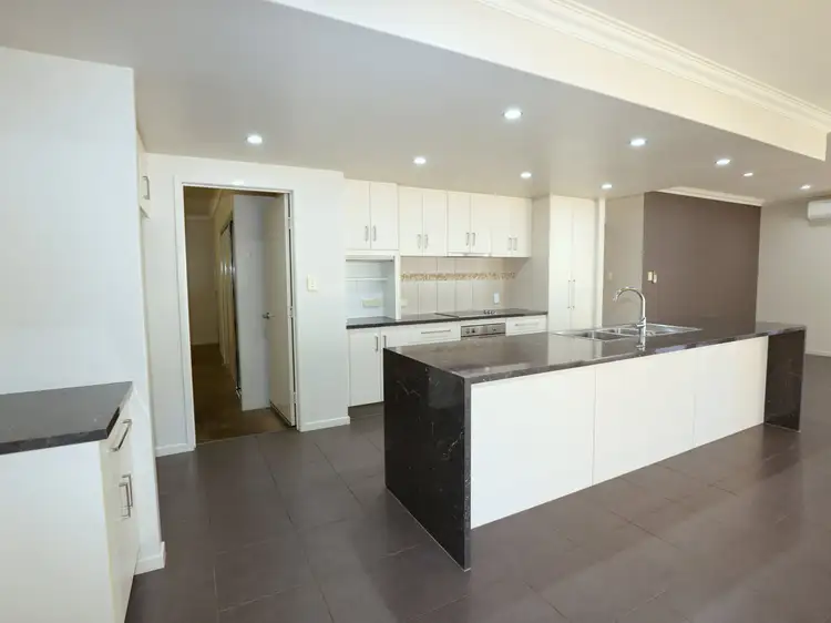 Sixth view of Homely house listing, 9 Glovar Street, Emerald QLD 4720