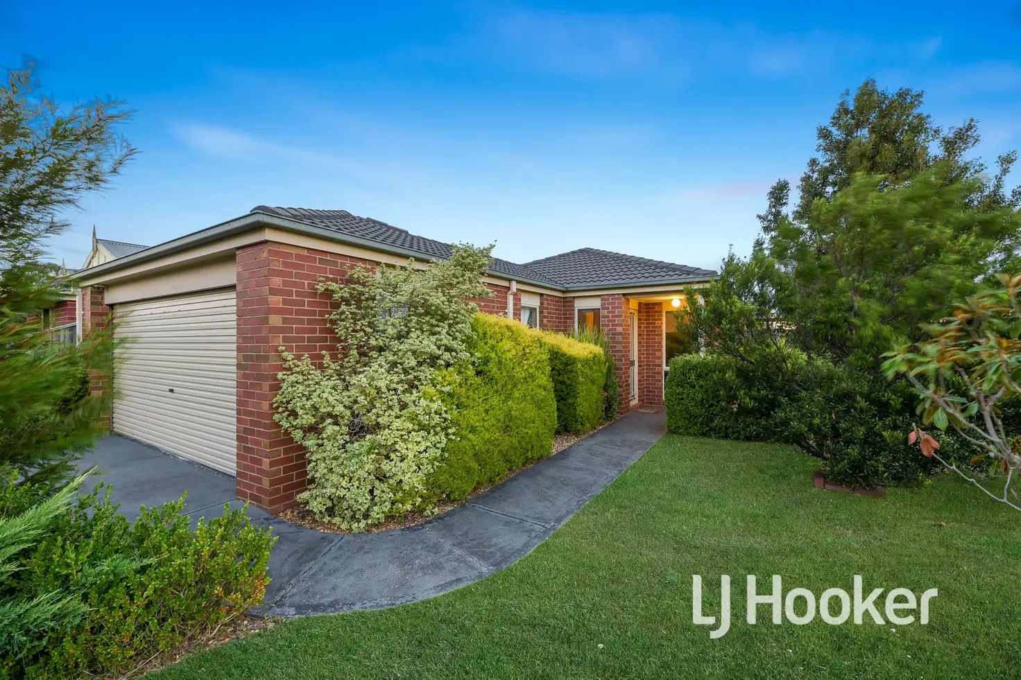 Main view of Homely house listing, 2 Arden Avenue, Pakenham VIC 3810